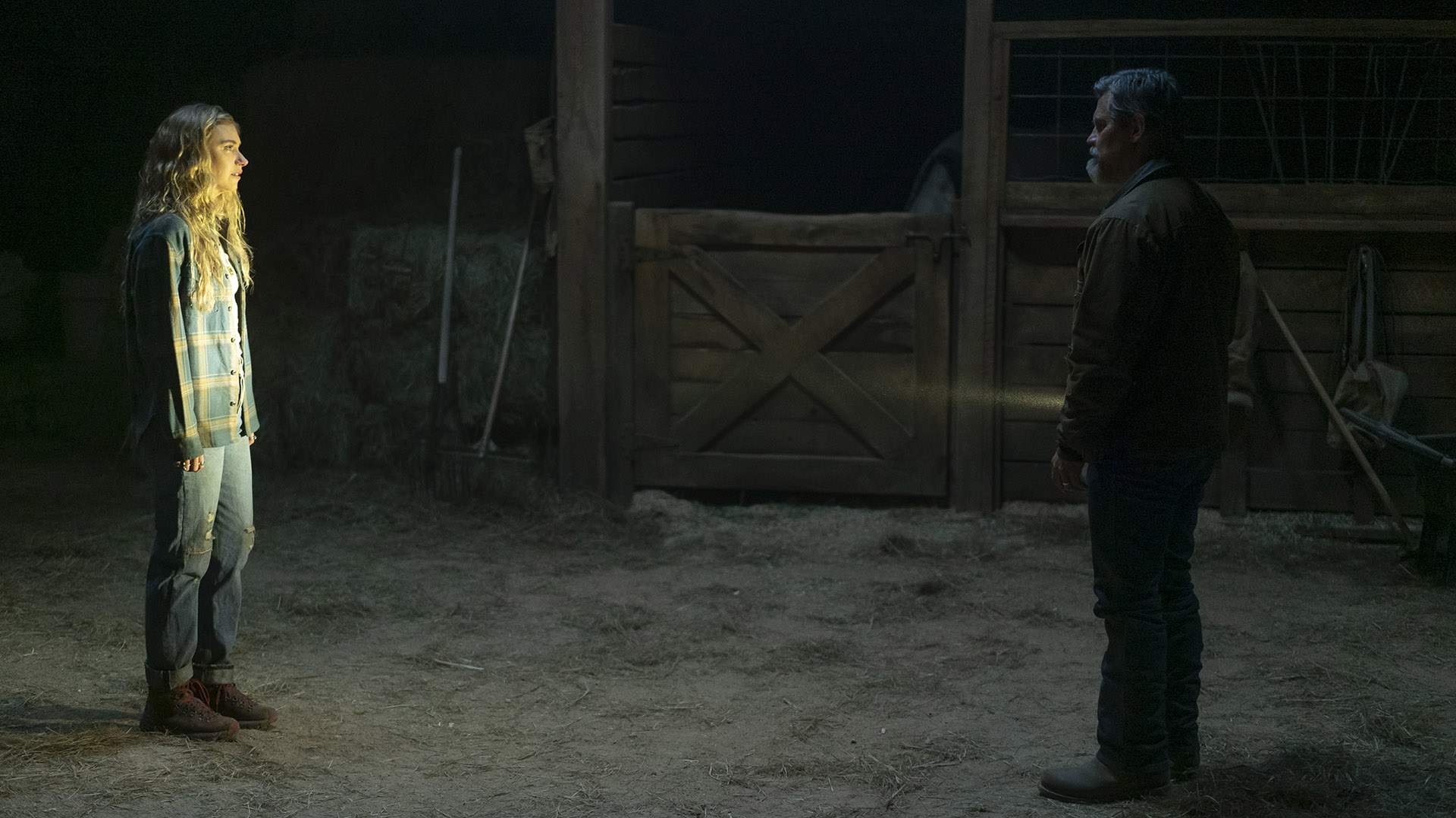 Josh Brolin stars in eerie Outer Range trailer, 's new Western