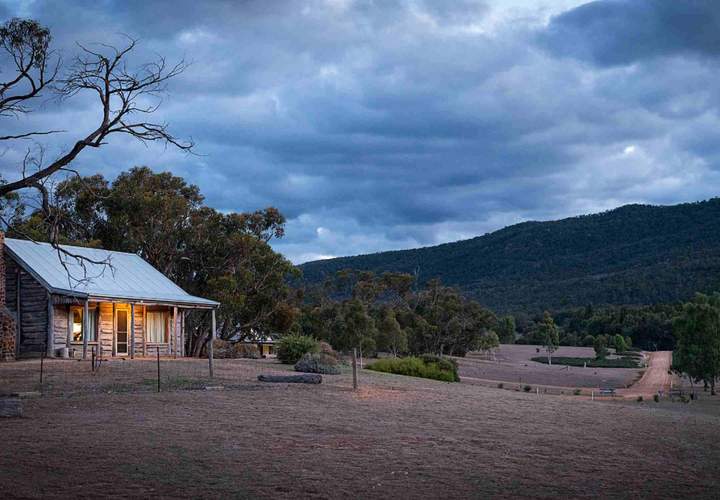 Background image for The Best Airbnbs You Can Book to Experience the Alluring Grampians