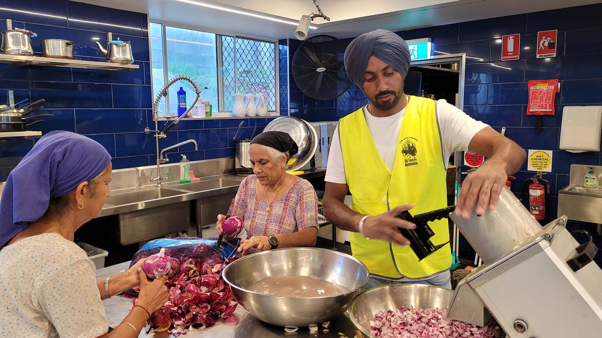 Sikh Volunteers Australia Drove 34 Hours From Melbourne to Lismore to Serve Meals to Flood-Affected Folks
