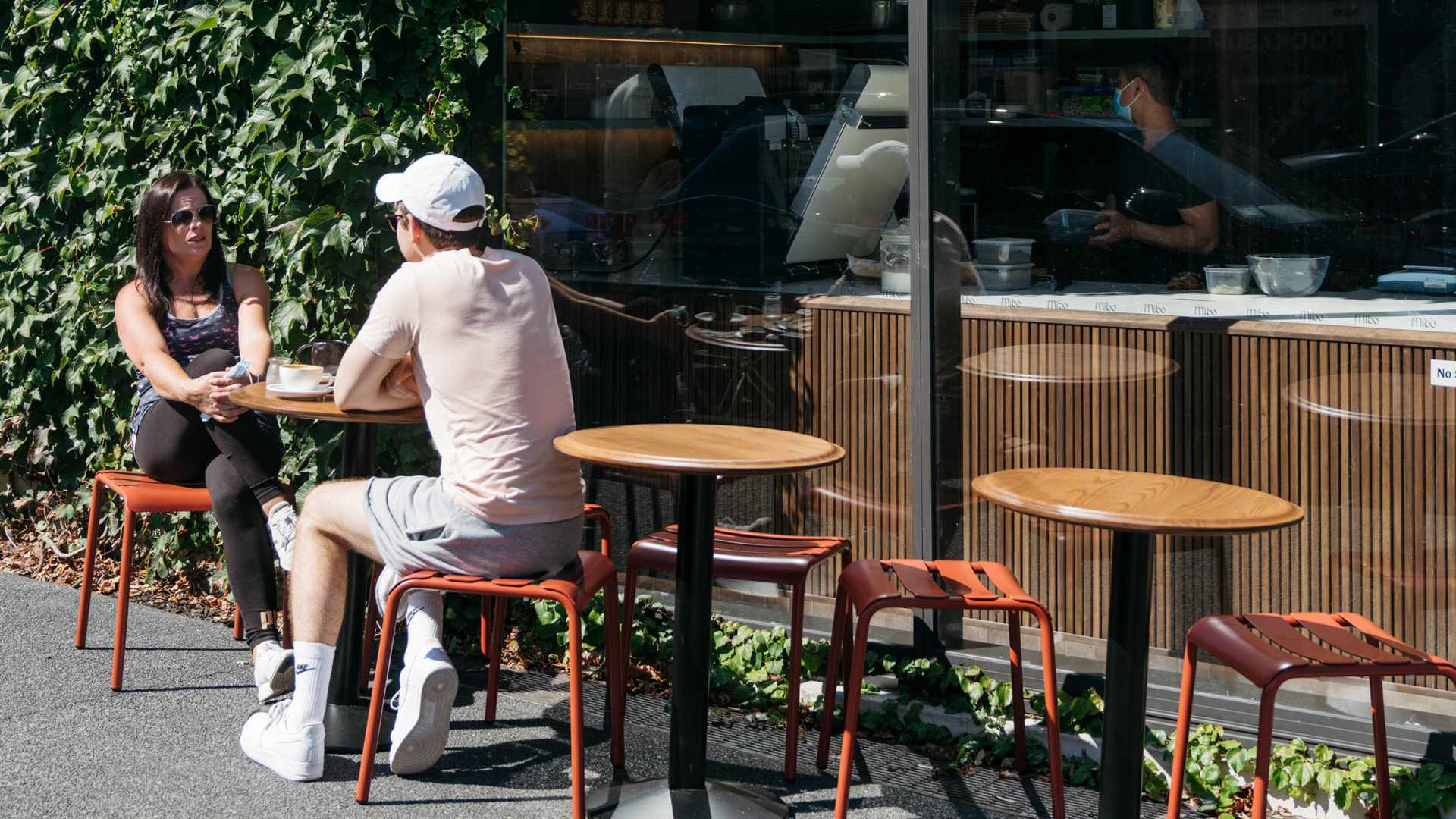 Café Con José Abreu (2022) 