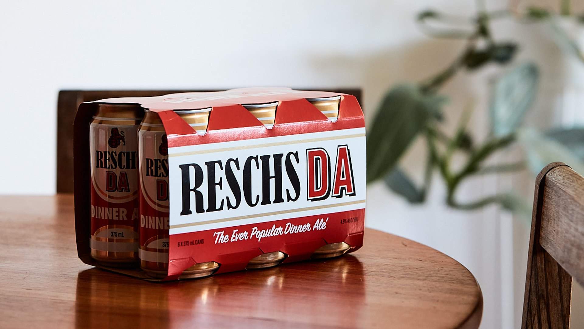 Reschs Is Re-Releasing Its Old-School Favourite Dinner Ale Tinny for a Very Limited Time