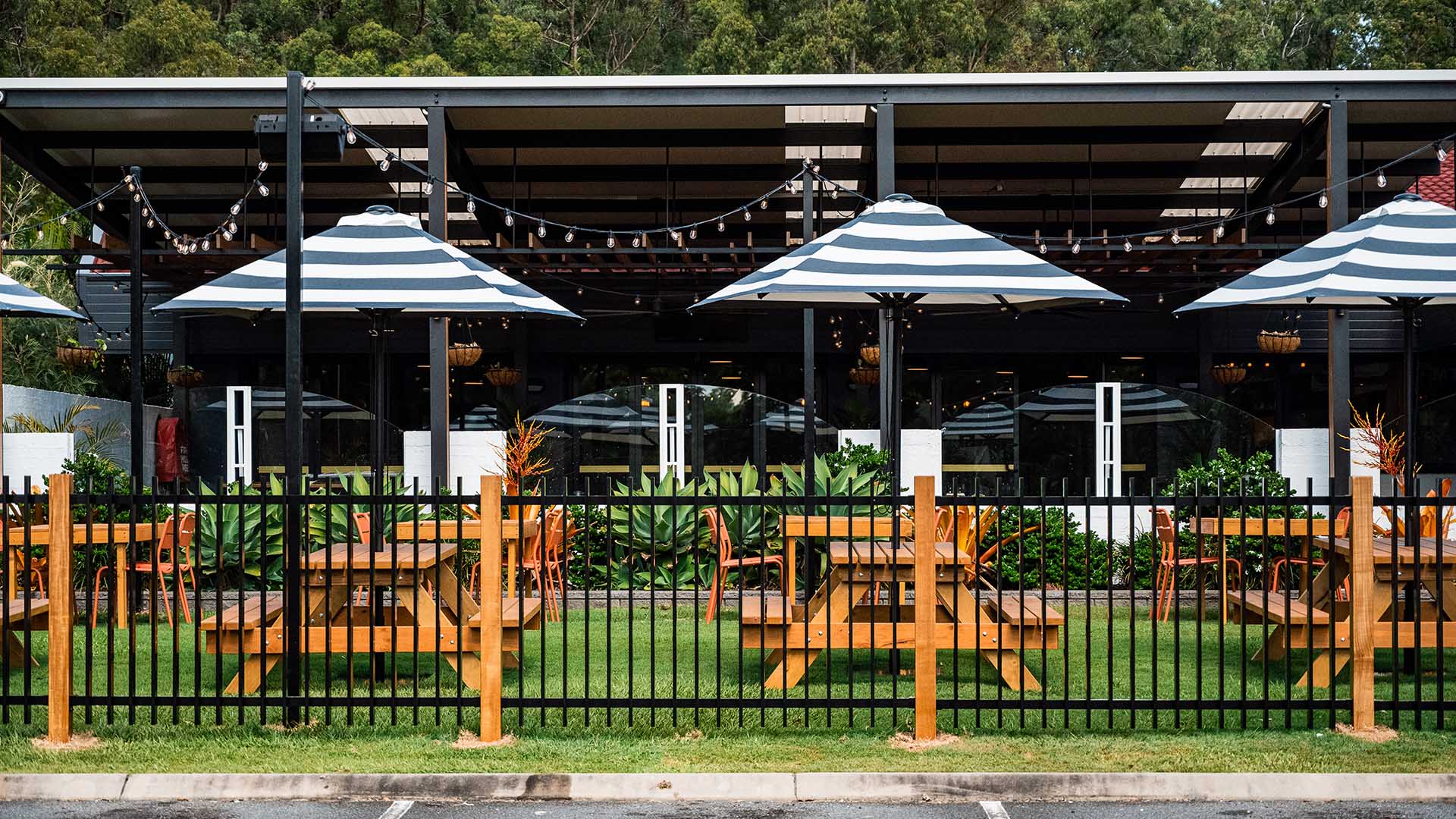 The Salisbury Hotel Has Just Reopened with a New Leafy Beer Garden Following a $1.6-Million Facelift