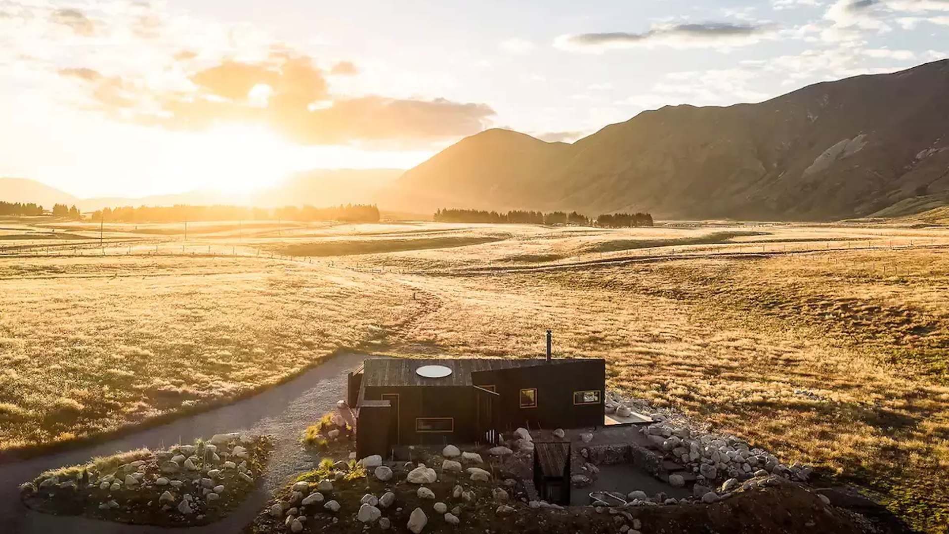 Fifteen Unique Stays with Breathtaking Views of New Zealand's South Island