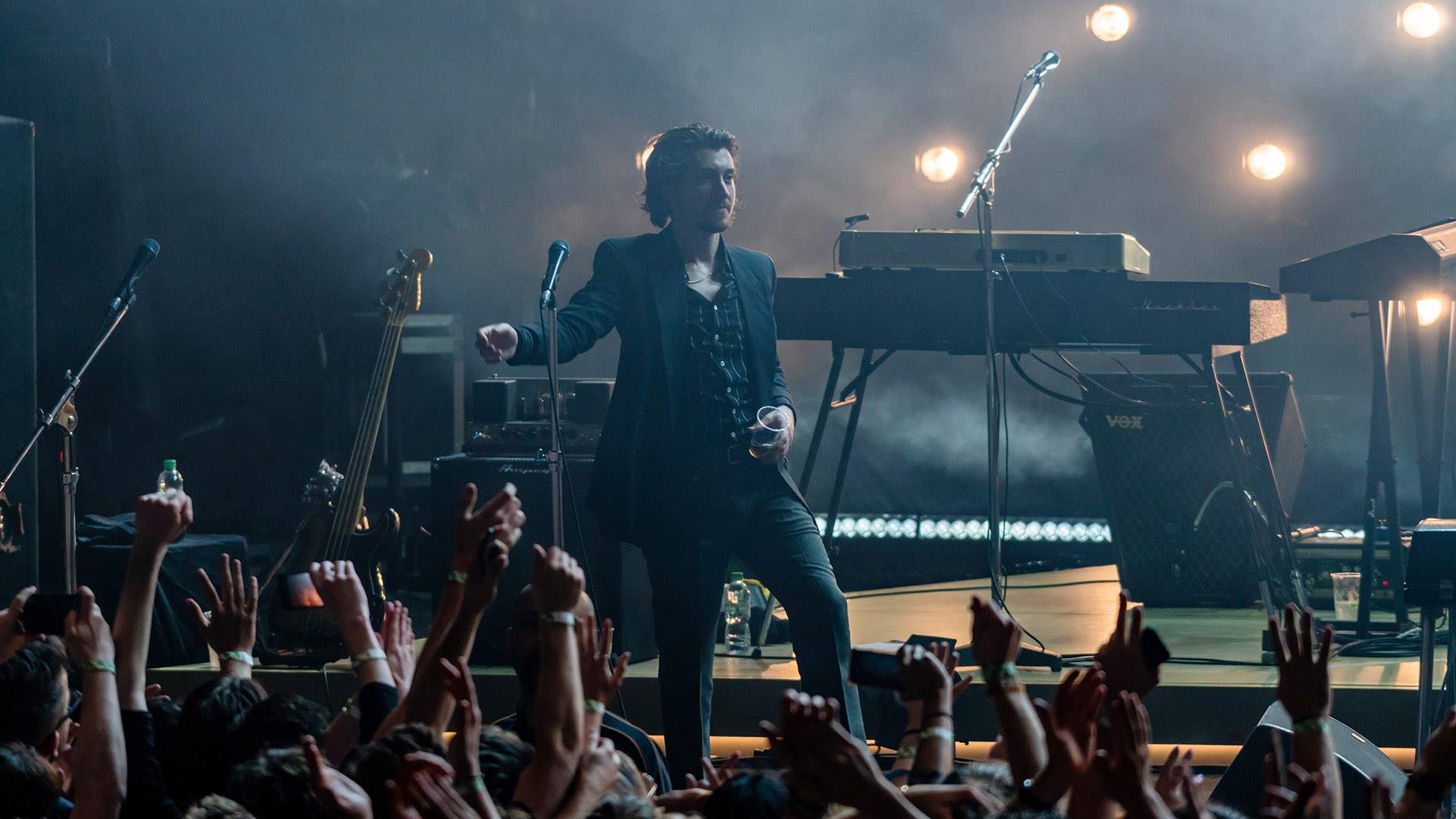 We Bet You'll Look Good on the Dance Floor at Arctic Monkeys' Big 2023 Aussie Outdoor Gigs