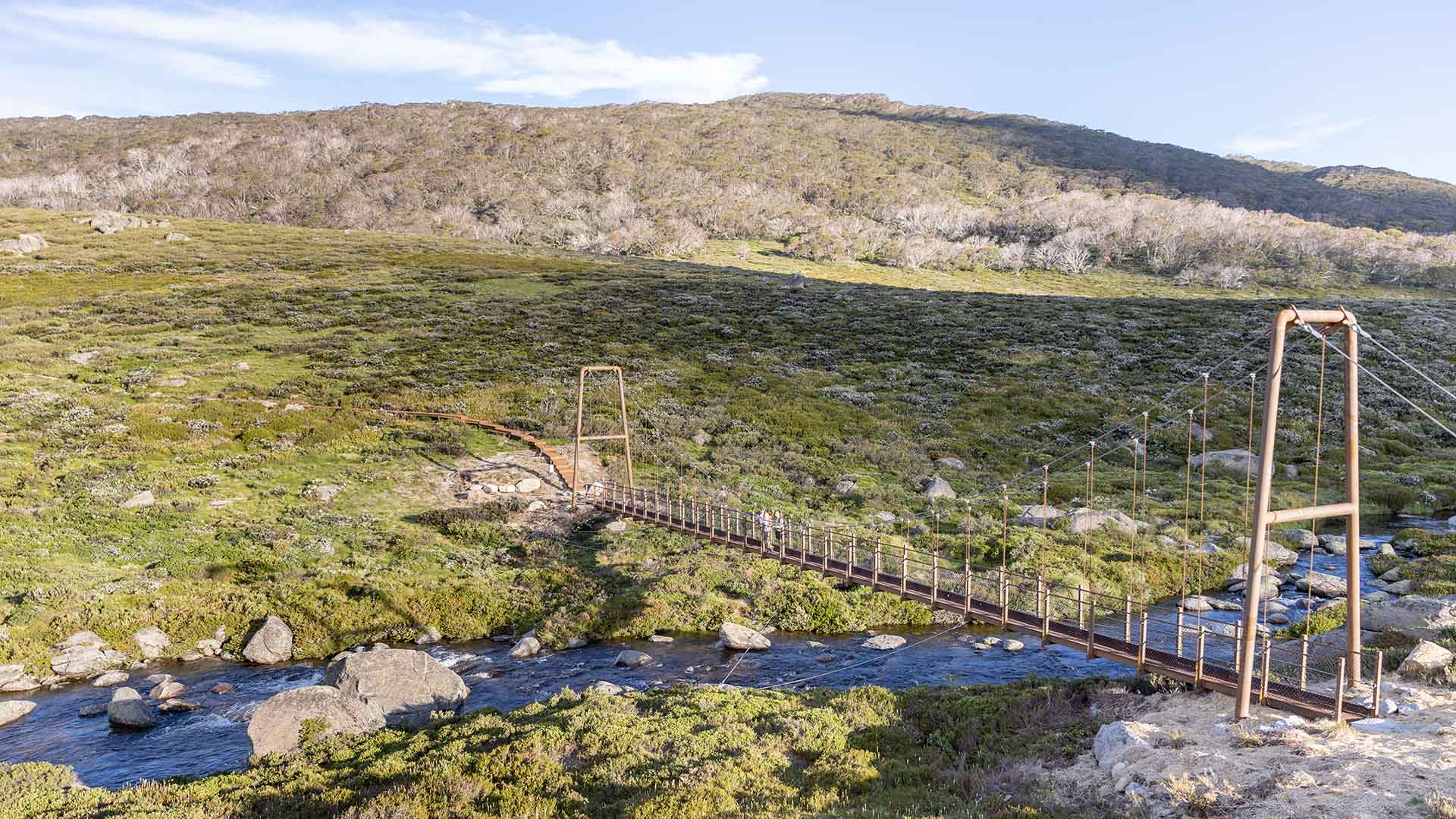 Australia's Highest Suspension Bridge Has Opened in the Snowy Mountains for Spectacular Alpine Walks