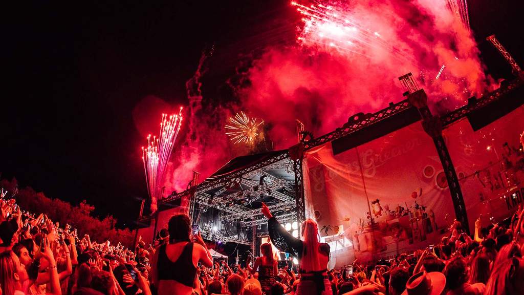 The Grass Is Greener Is Returning to the Gold Coast in 2022 — and