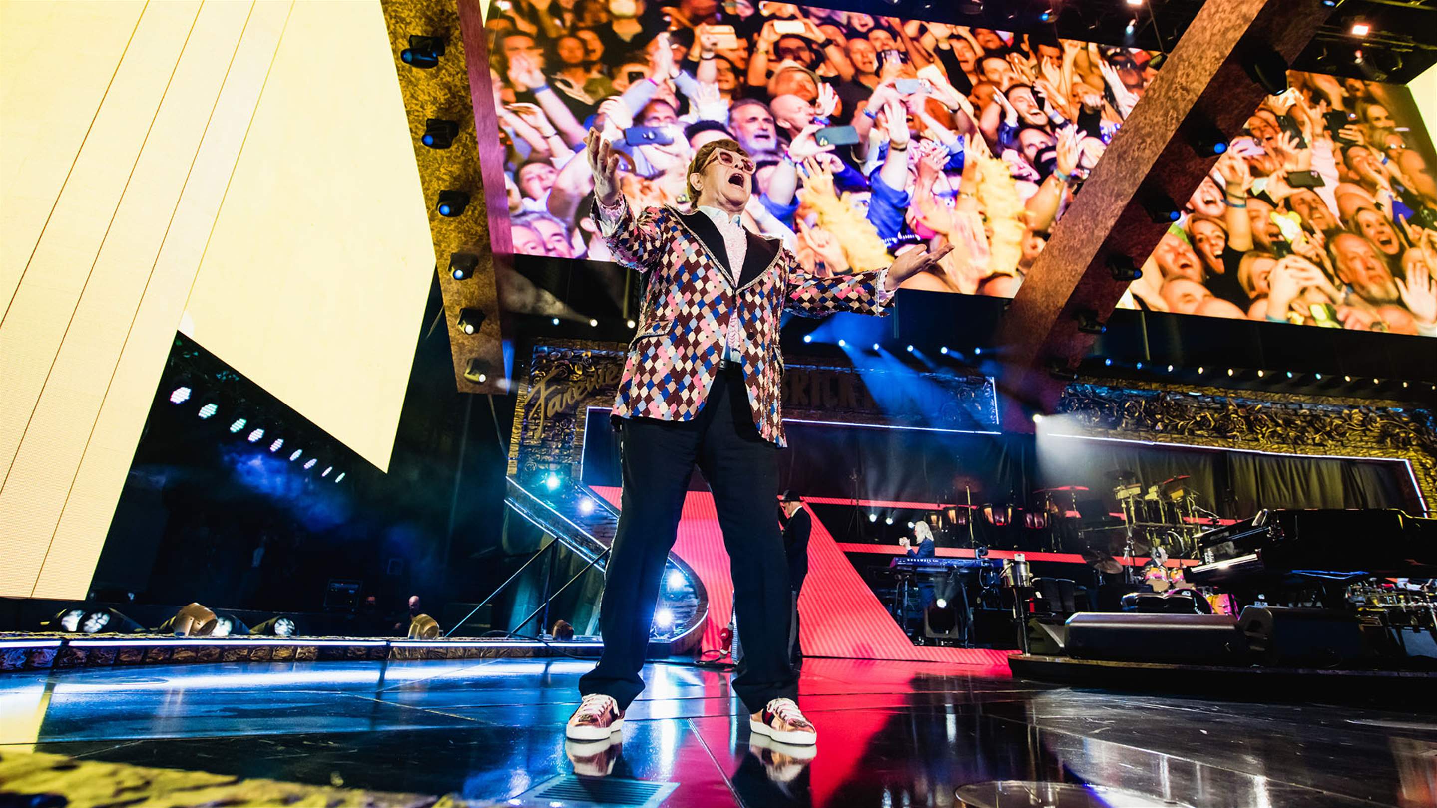 Suncorp Stadium Will Be Allowed to Host Twice As Many Concerts in 2023 ...