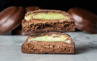 Background image for Gelato Messina Is Dropping Its Own Mint Slice Biscuits for Father's Day (or Your Own Snacks)