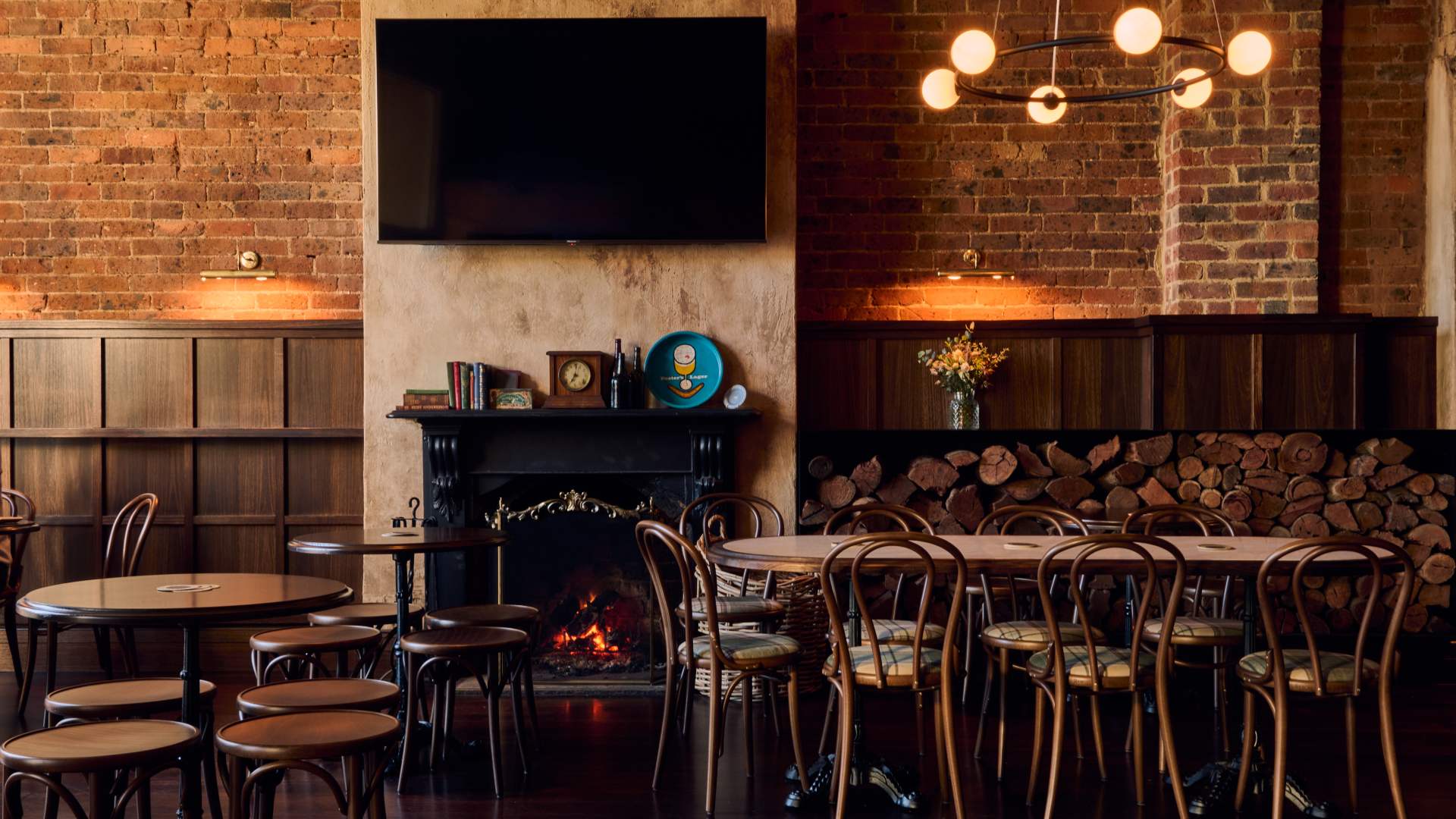 Mornington's Newly Restored Bay Hotel Is Now a Stunning All-Rounder for Gigs, Pints and Pub Grub