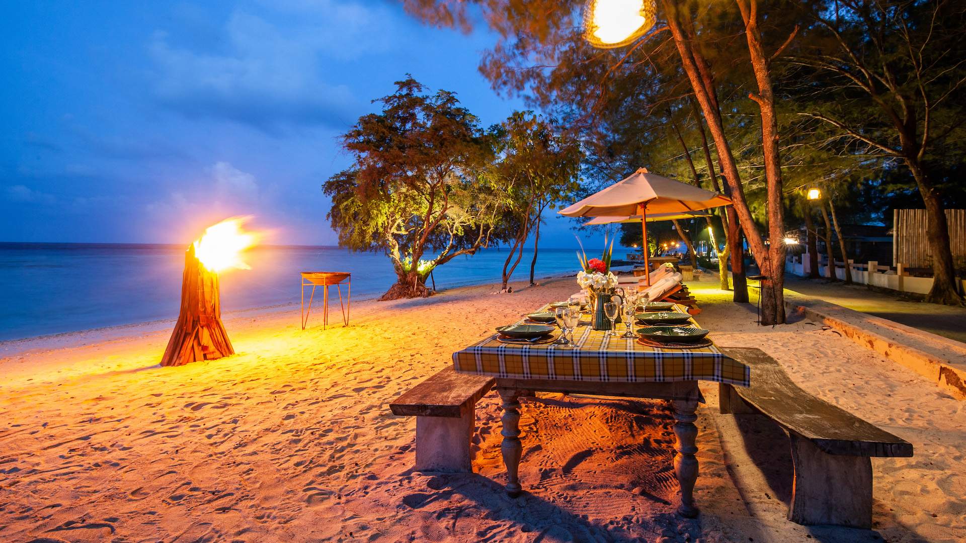 gili beach resort indonesia island accommodation