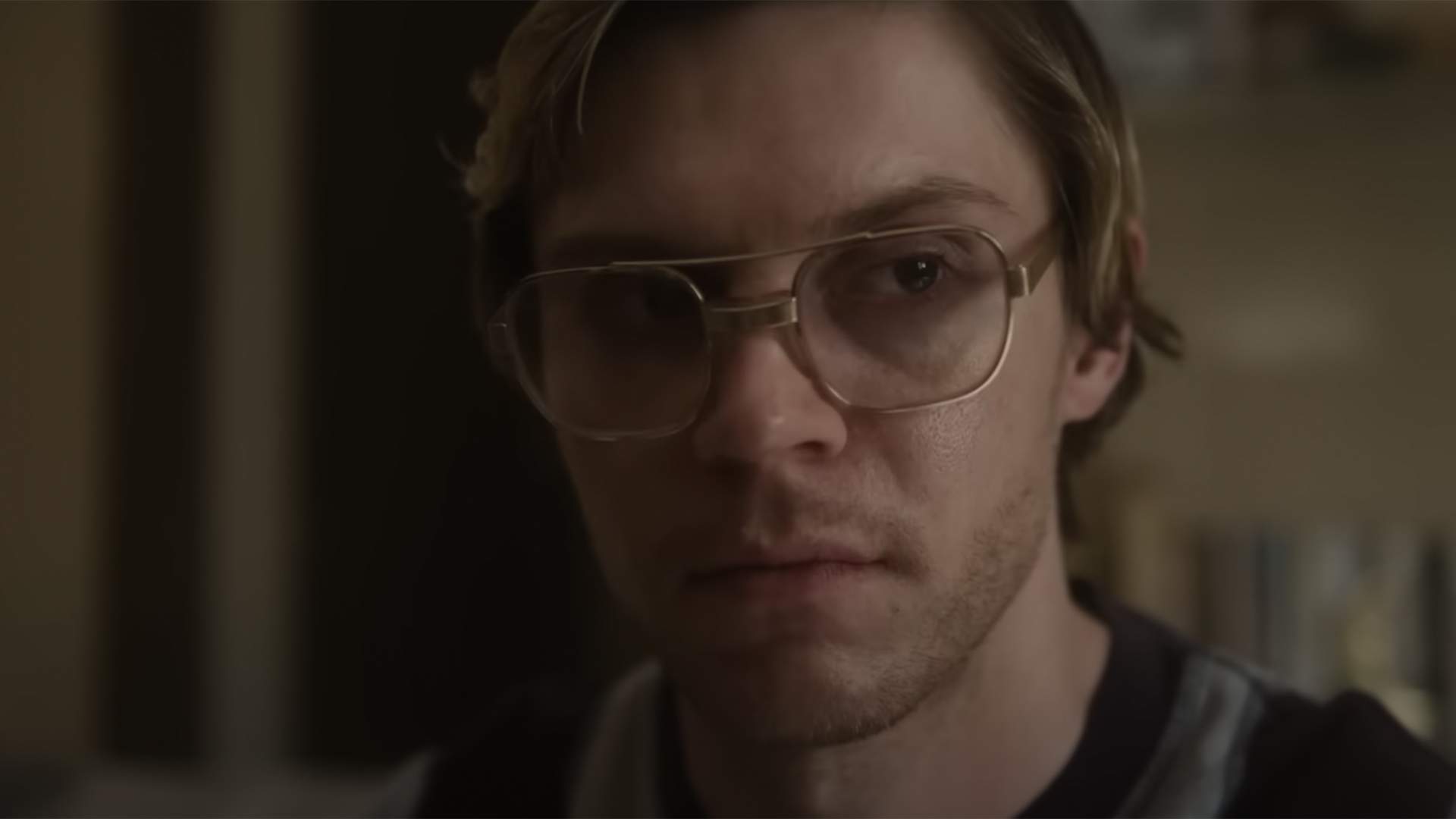 Jeffrey Dahmer: Netflix viewers slammed for romanticising killer