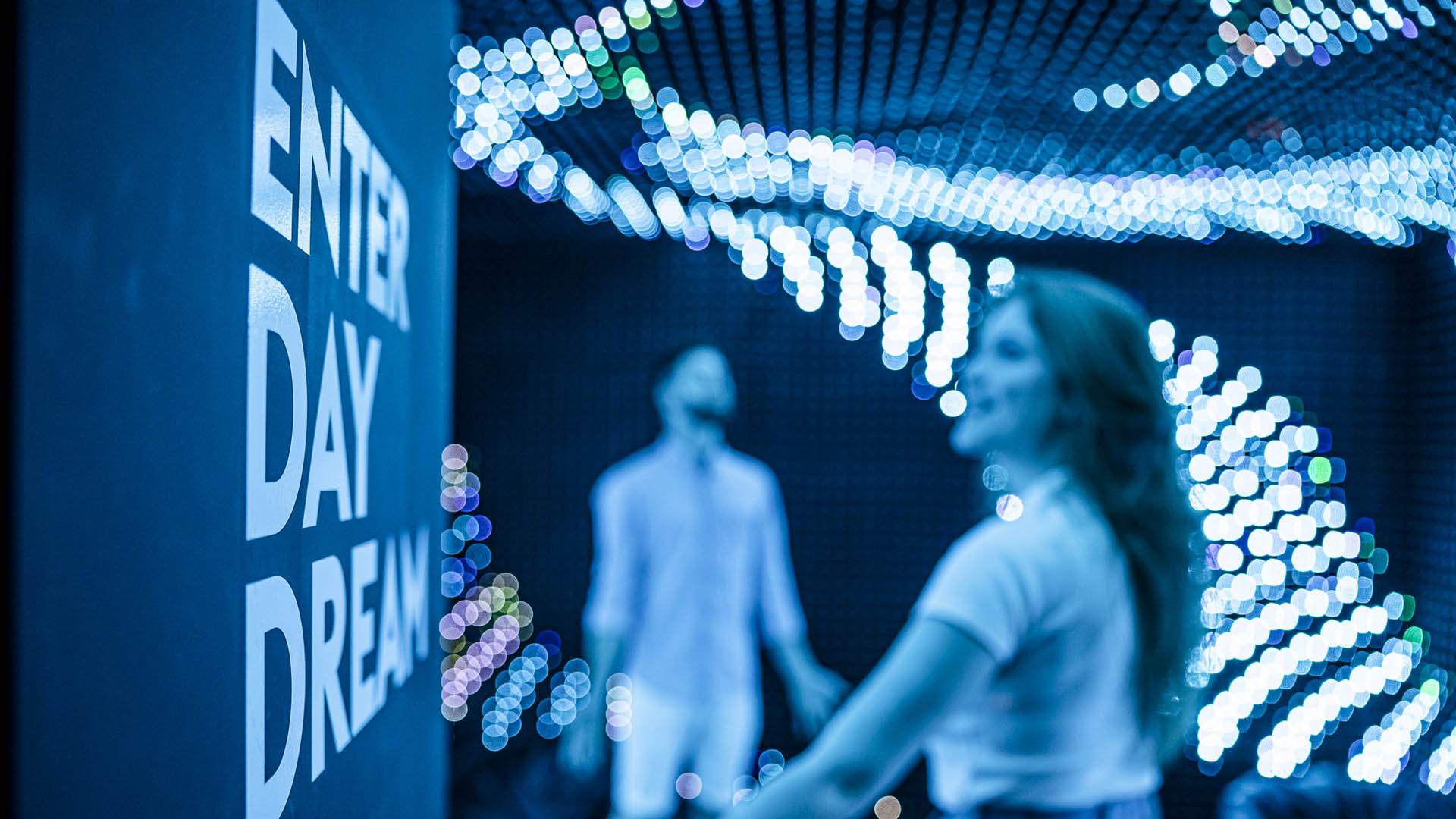 A Dazzling Mindfulness Installation with More Than 20,000 Lights Has Popped Up in the Wintergarden