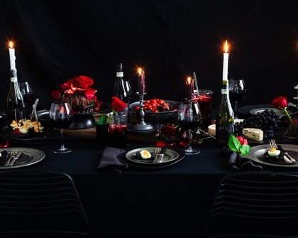 Spooky, Sophisticated and Sangria-Soaked: A Guide to Hosting the Ultimate Halloween Dinner Party