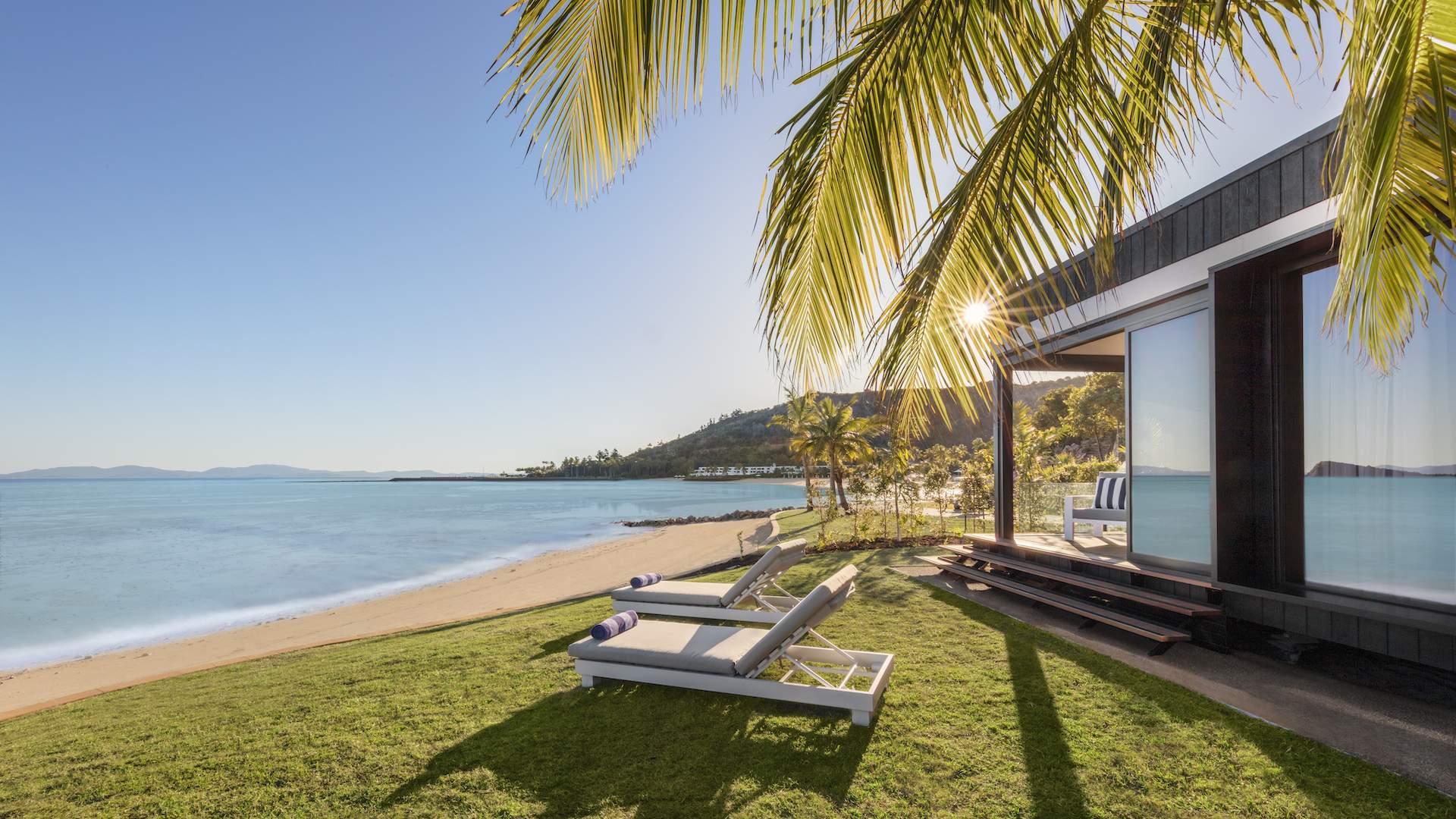 Stay of the Week: Beachfront Pavilions at Intercontinental Hayman Island Resort
