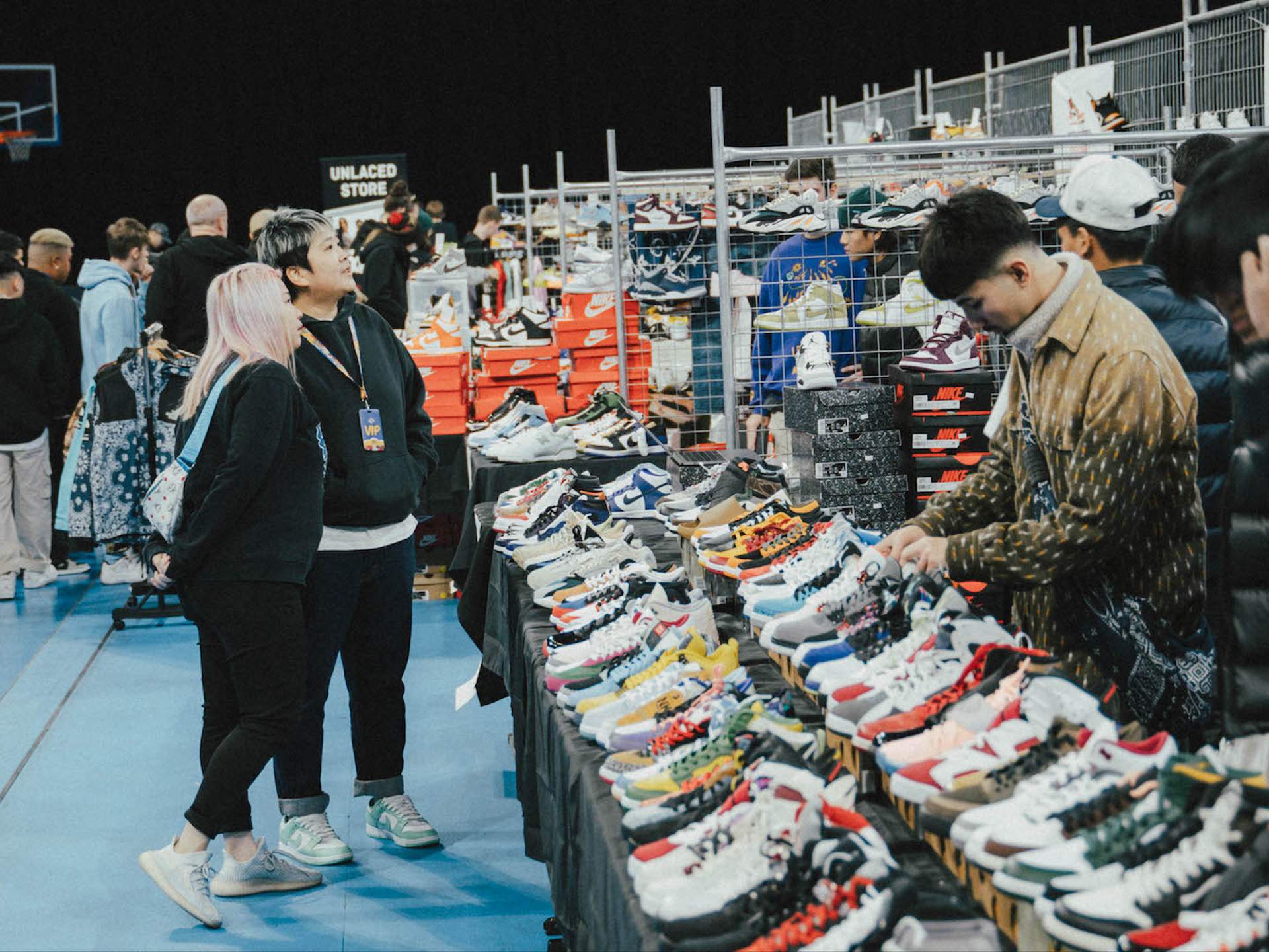 Aggregate more than 159 sneaker trade shows super hot