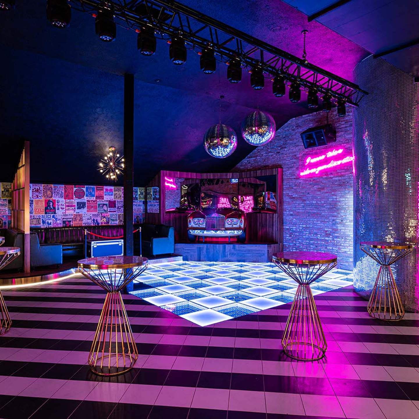 700+ Cool Nightclub Name Ideas that Bring the Party to the Dance Floor