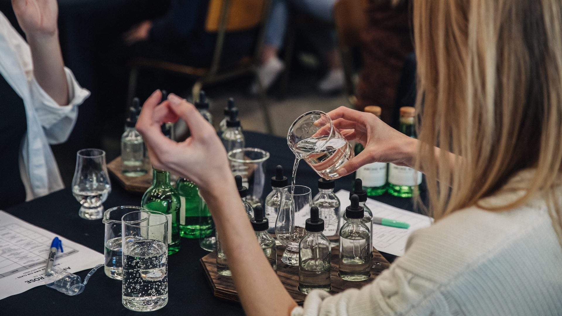 From Clay Play to Gin Blending: the Ultimate Experiential Pressies for the Person That Has Everything