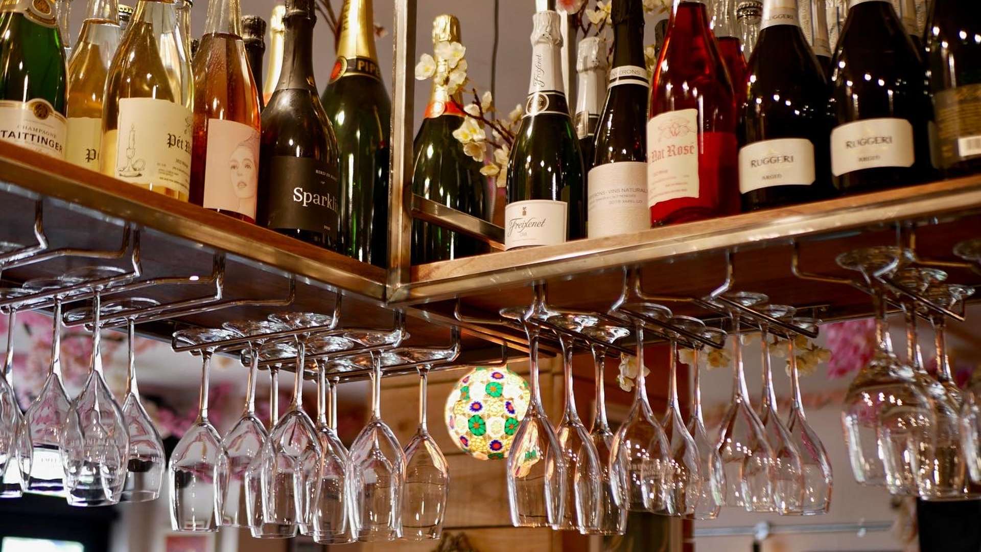 The Champagneria, Wellington Review