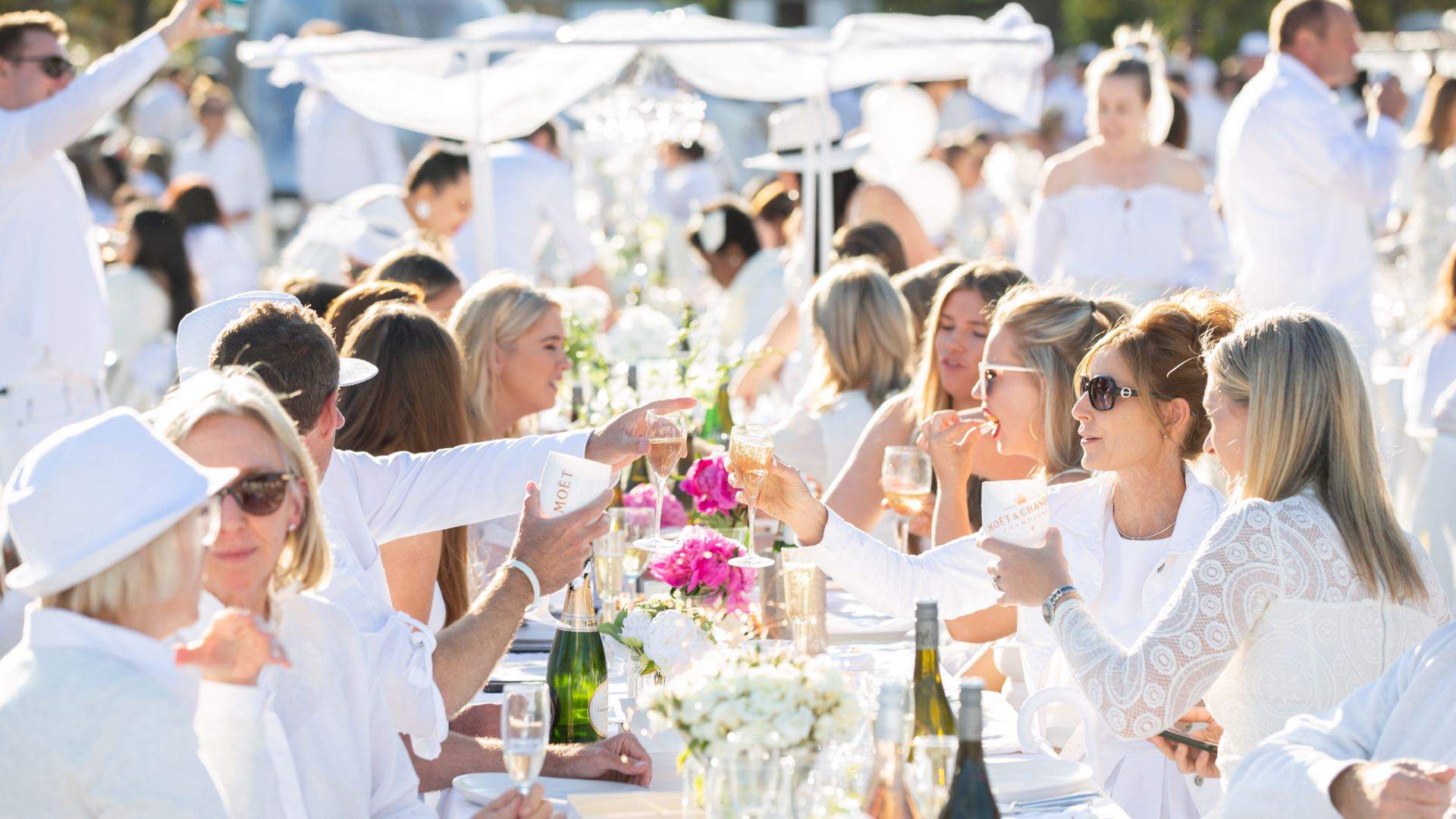 this-luxe-picnic-is-popping-up-in-a-secret-melbourne-location