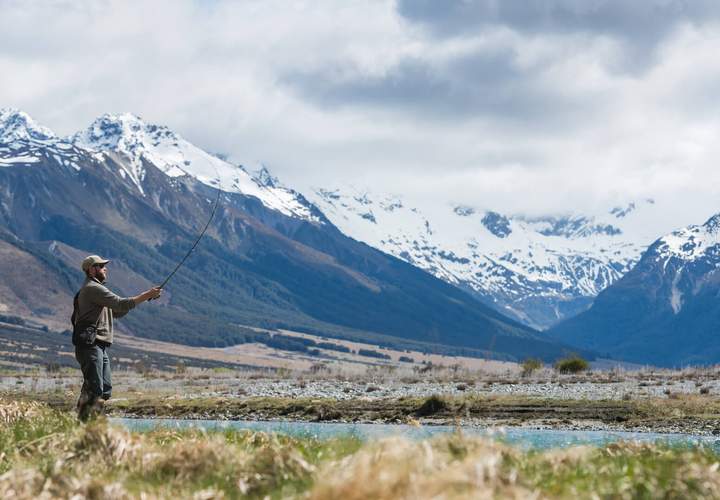 Background image for Eight Winter Stays in New Zealand That Give You More Bang for Your Buck