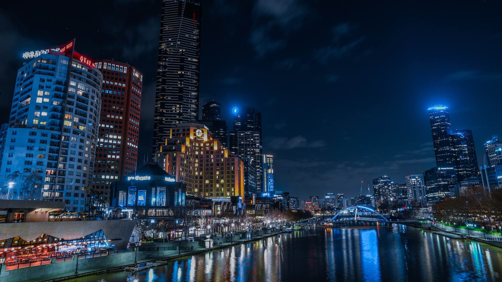 Melbourne's Most Photogenic After-Dark Spots for When You're Not Quite Ready to End Your Date