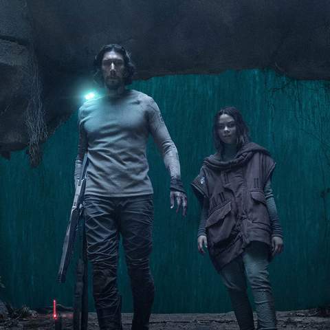 If You've Always Wanted to See Adam Driver Fight Dinosaurs, the Trailer for Sci-Fi Film '65' Delivers