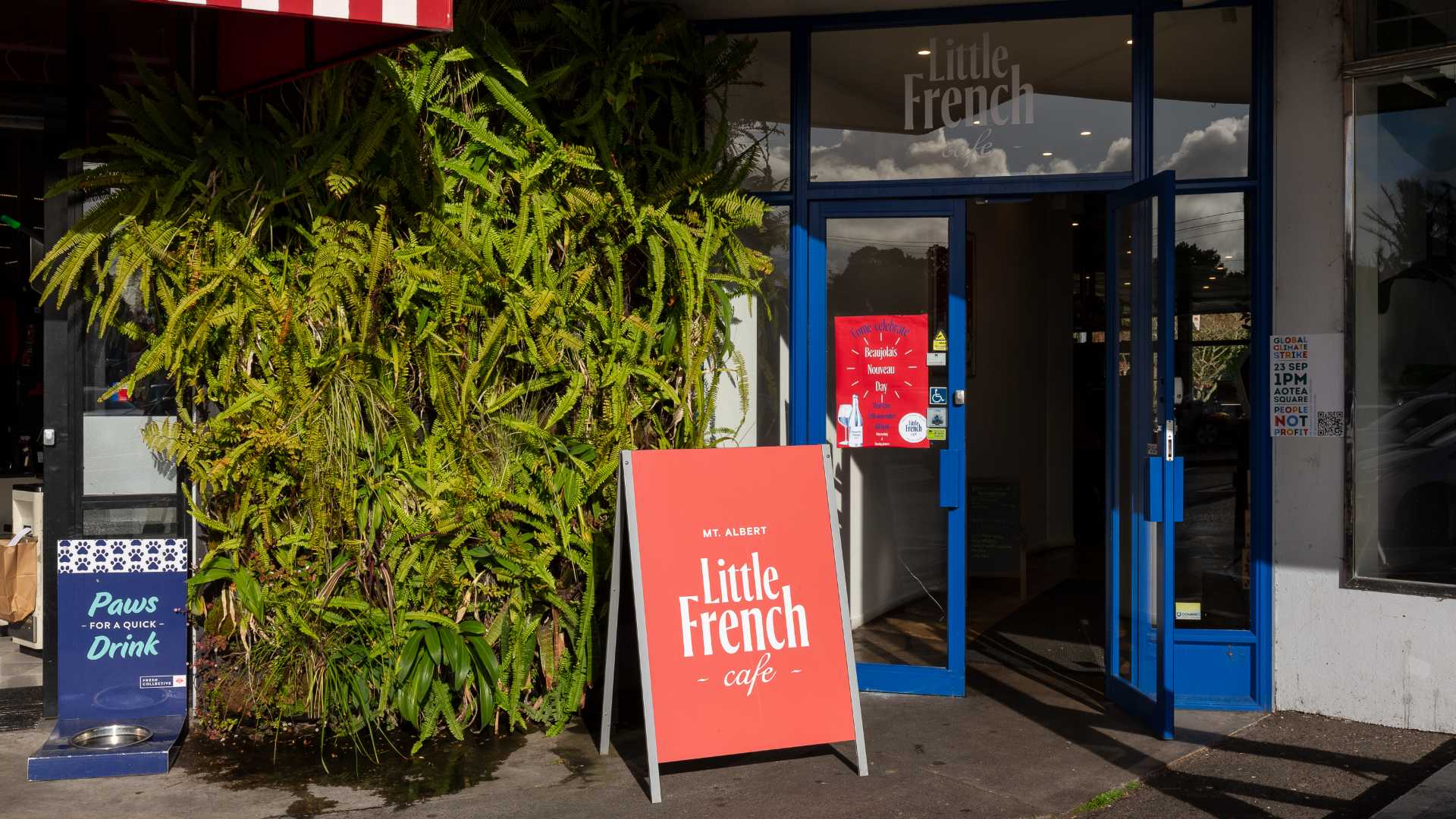 Little French Cafe