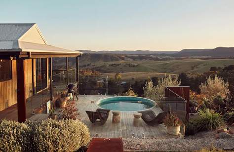 Fifteen of the Best Places to Stay in the Blue Mountains