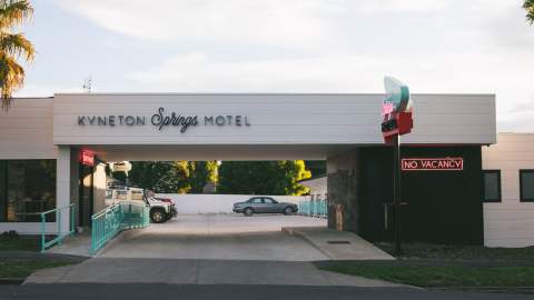 Kyneton Springs Motel