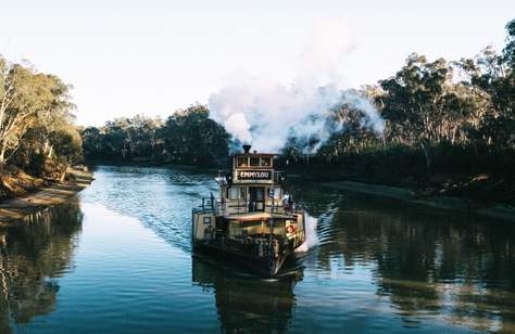 Stay of the Week: PS Emmylou on the Murray River
