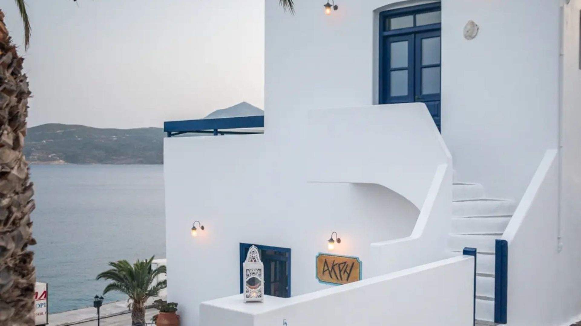 Milos Bars Milos Bars