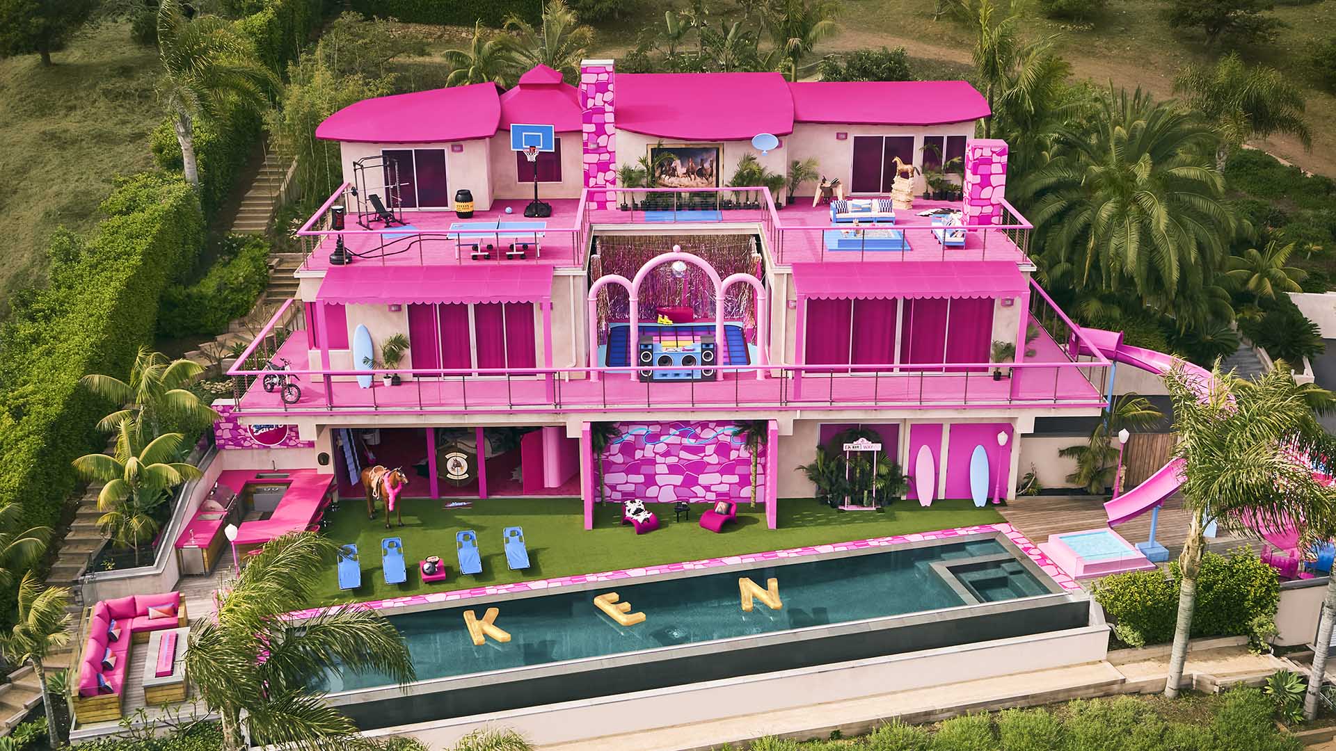 Come on Barbie Fans, Let's Go Party: Barbie's Malibu DreamHouse Is Available to Book Via Airbnb