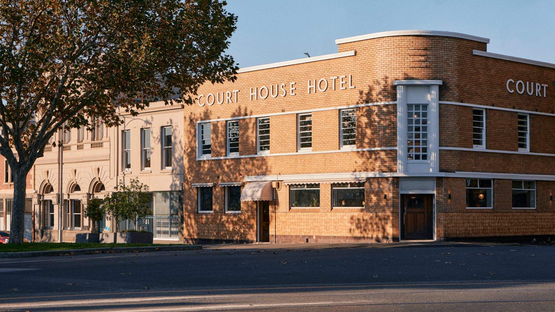 North Melbourne's Courthouse Hotel Has Quietly Reopened Following a Major Refurbishment