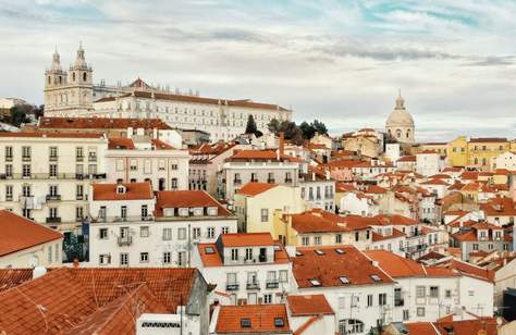 Travel Guide: Lisbon