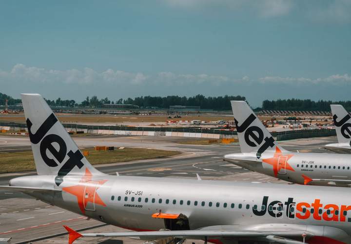 Background image for This Just In: Jetstar Is Offering Return Flights for Free With a Three-Day Black Friday Sale
