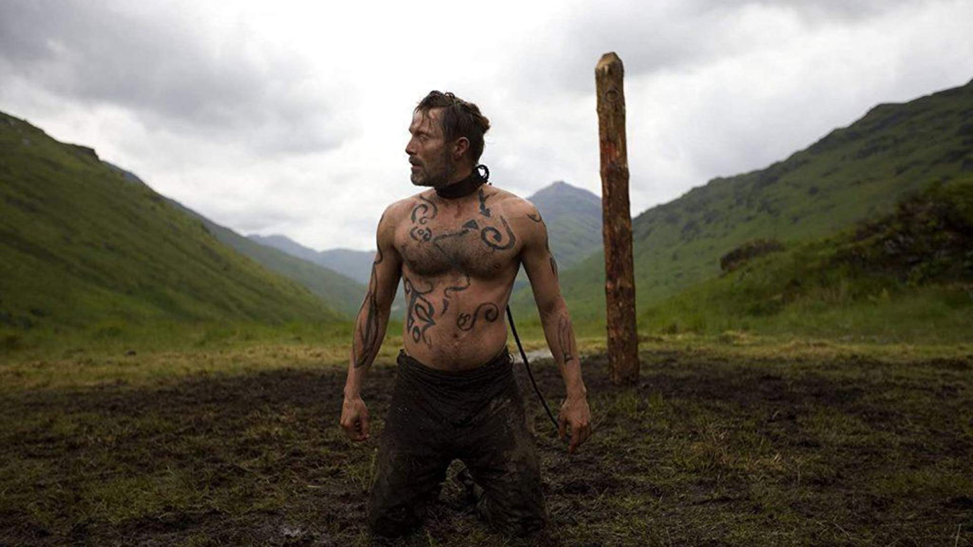 Valhalla rising. Вальгалла сага о викинге - Valhalla Rising (2009). Мадс Миккельсен Вальгалла сага о викинге. Мадс Миккельсен Викинг. Мадс Миккельсен Pusher.