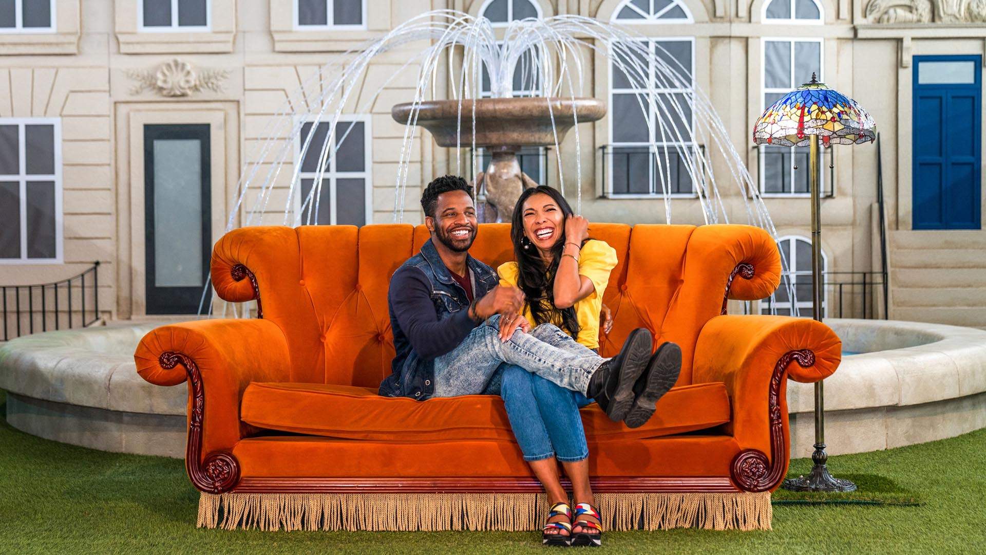 Replicas of Central Perk, That Orange Couch and the 'Friends' Fountain Are Popping Up in Australia