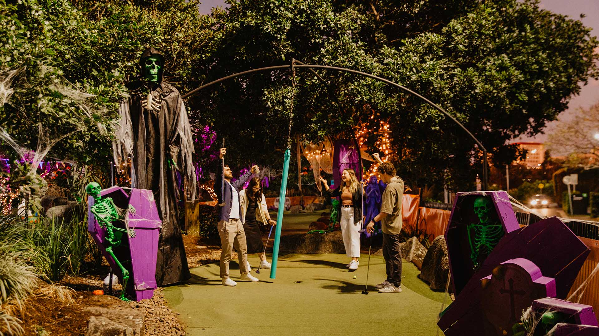 Putt Your Way Past Creepy Clowns and Evil Dolls: Victoria Park Is Bringing Back Its Halloween Mini Golf 