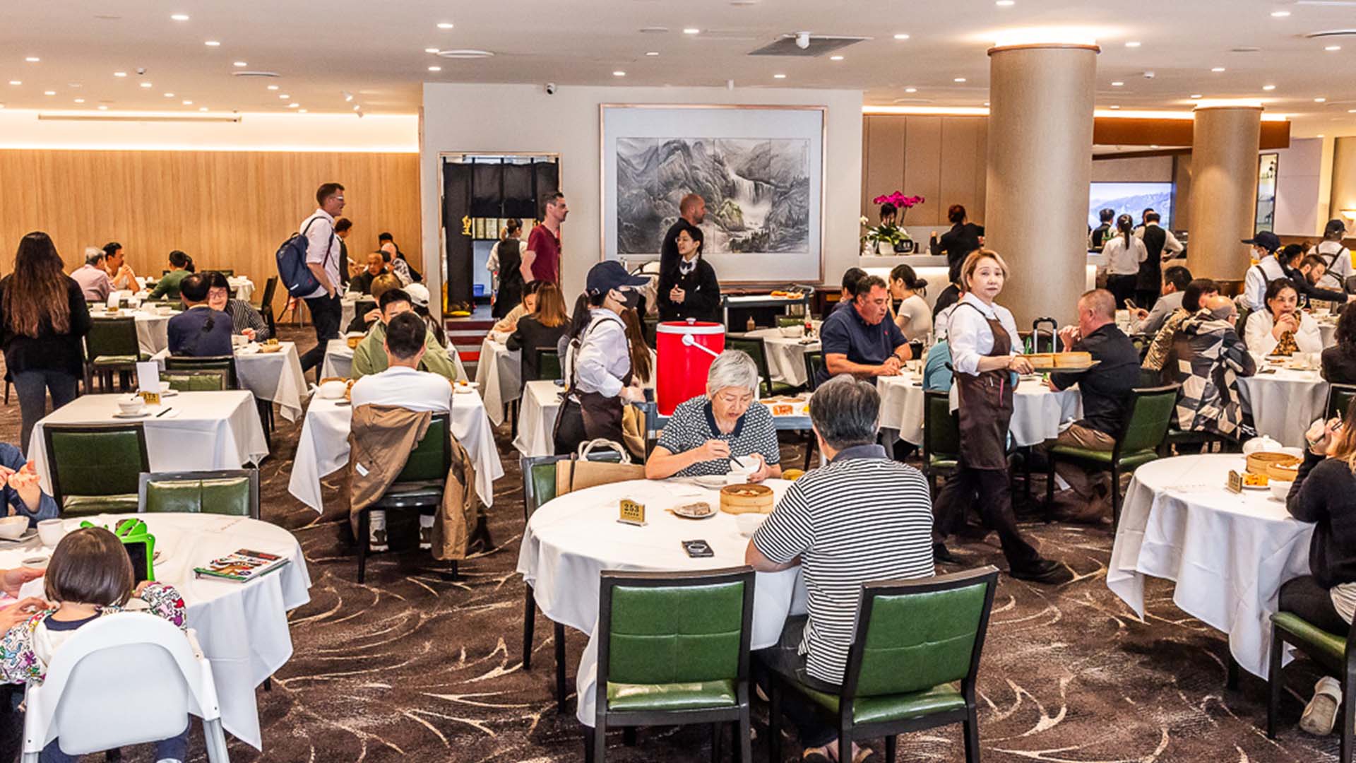 The Royal Palace Seafood Restaurant Is the Huge New Yum Cha Restaurant in the Old Golden Century Site