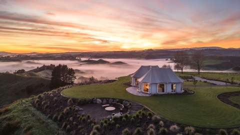 These Airbnb Hosts and Their Stays Were Just Named the Best in Australia and New Zealand for 2023