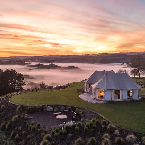 These Airbnb Hosts and Their Stays Were Just Named the Best in Australia and New Zealand for 2023