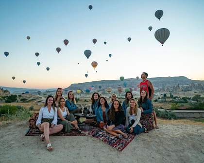 Experiences Best Shared: How to Make Friends for Life on an Adventure of a Lifetime