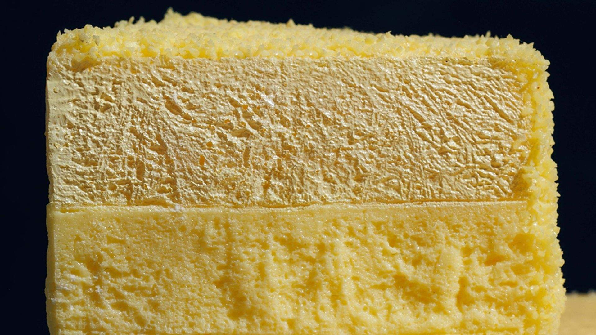 Close-up shot of LeTAO's iconic 'fromage double' cheesecake.