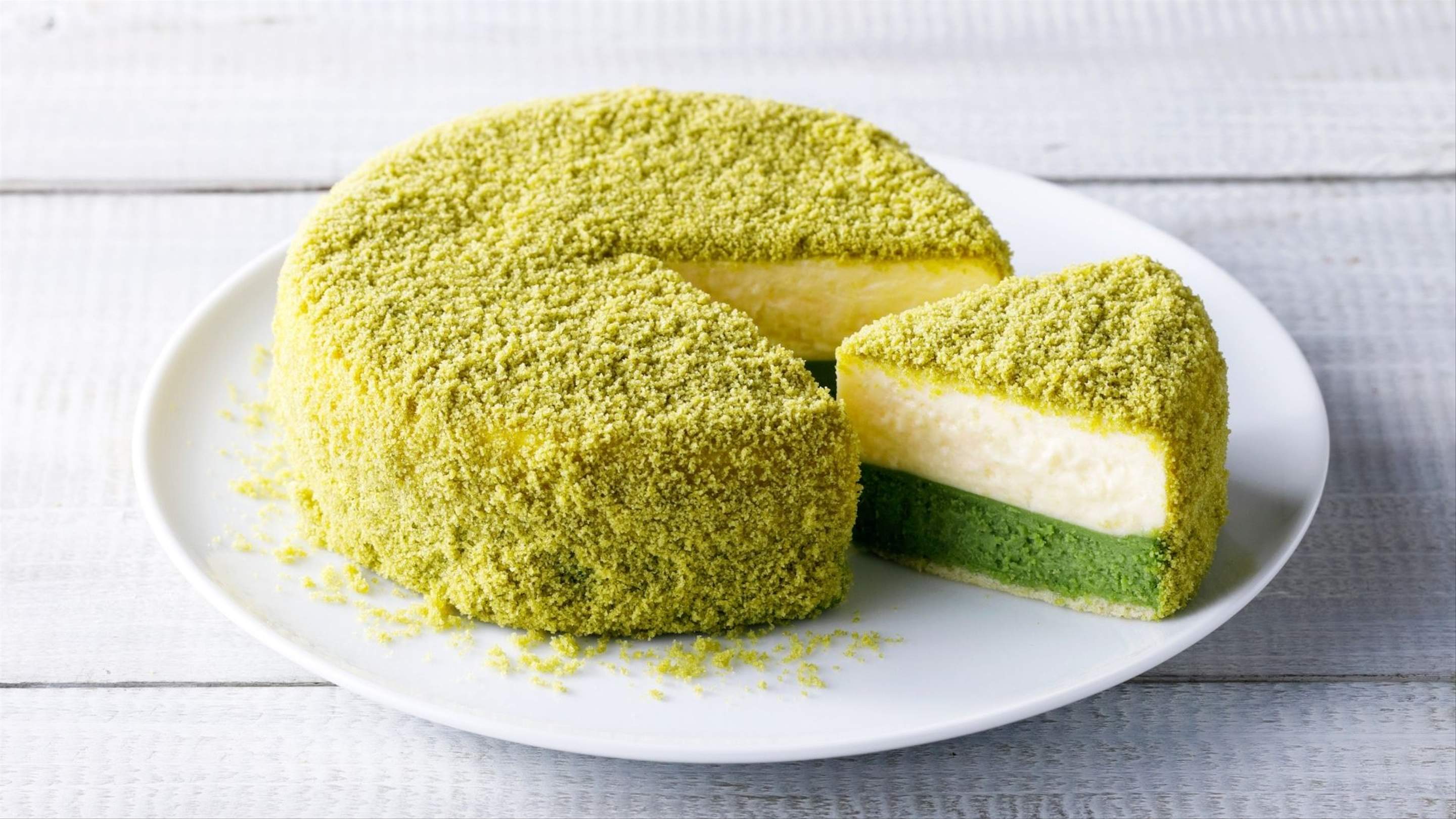 LeTAO Has Brought Its Famed Japanese Cheesecakes to Sydney for the First Time Ever Concrete
