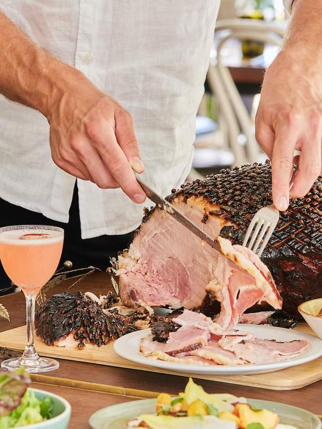 Five Top Spots Around Sydney to Book for a Festive Lunch Worth Remembering