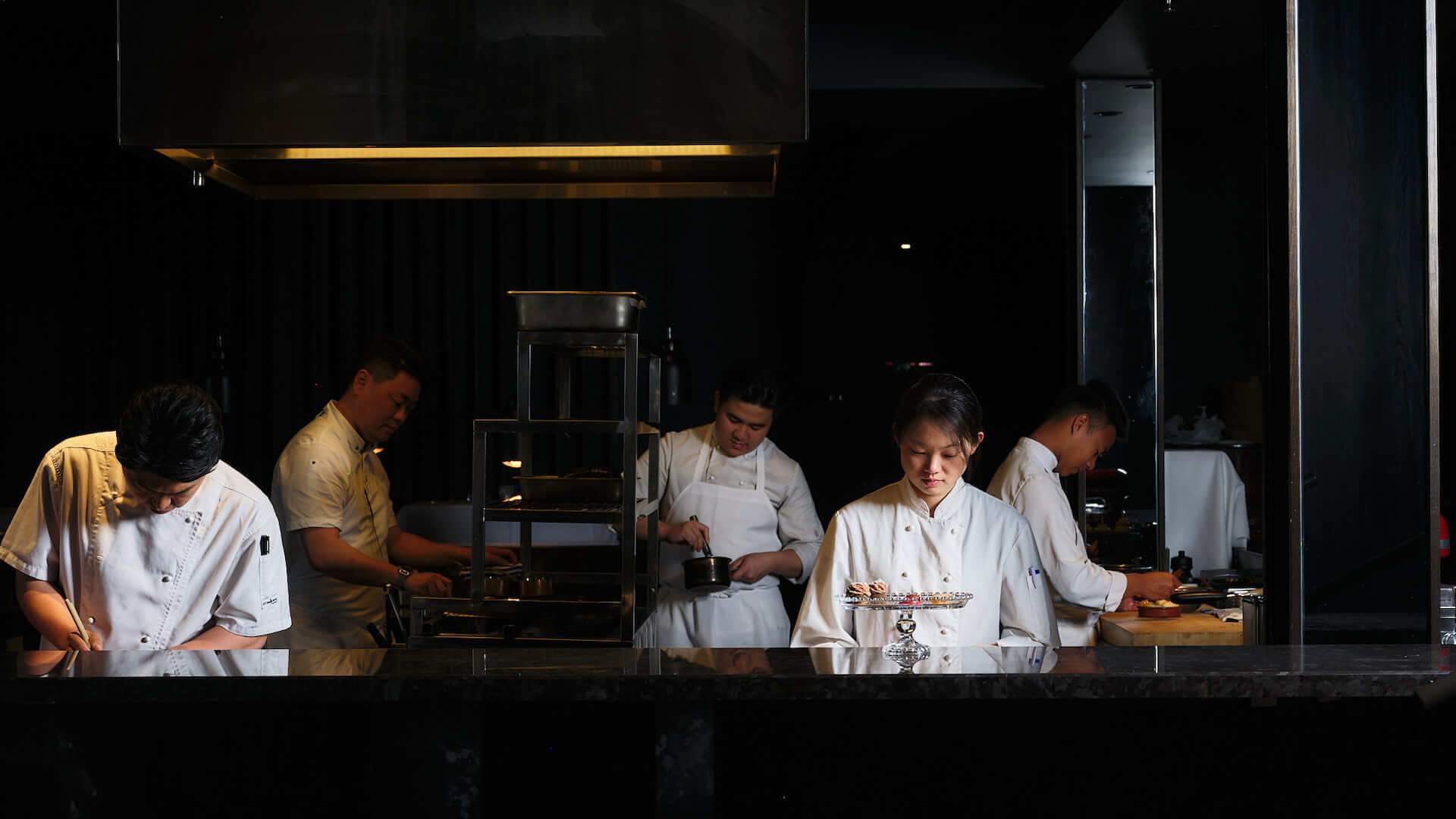Akaiito - home to some of Melbourne's best omakase. Also one fo the best Japanese restaurants in Melbourne.