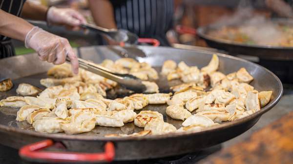 Hawker 88 Night Market at Queen Victoria Market