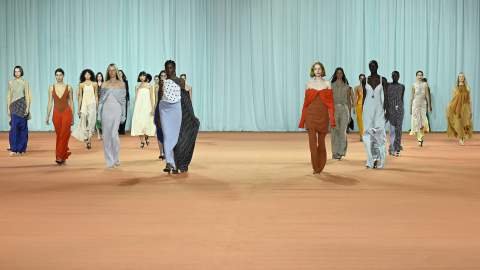 SYDNEY, AUSTRALIA - MAY 09: Models walk the runway during the Bianca Spender show during Afterpay Australian Fashion Week 2022 Resort '23 Collections at Carriageworks on May 09, 2022 in Sydney, Australia. (Photo by Stefan Gosatti/Getty Images)