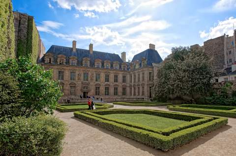 Jardin de l'Hôtel de Sully