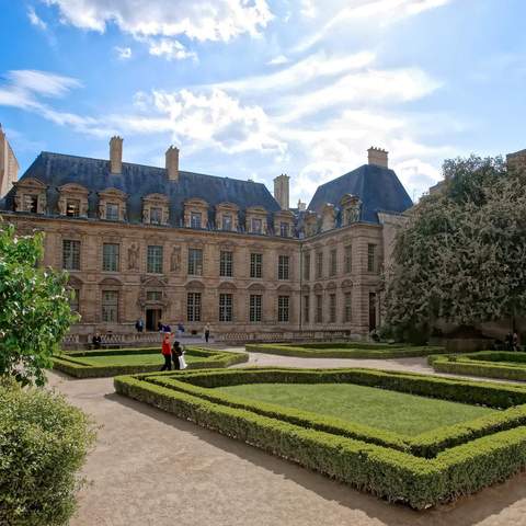 Jardin de l'Hôtel de Sully